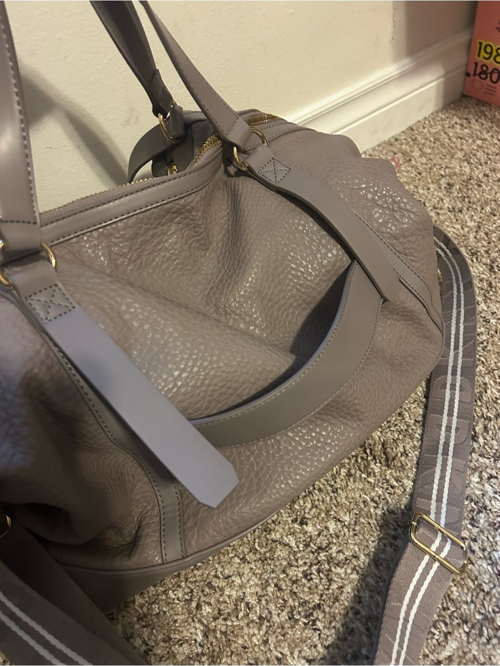 DKNY Rapture Weekender Bag - Picture 2 of 4